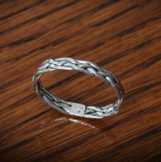 All In Knots. Sterling silver knot ring