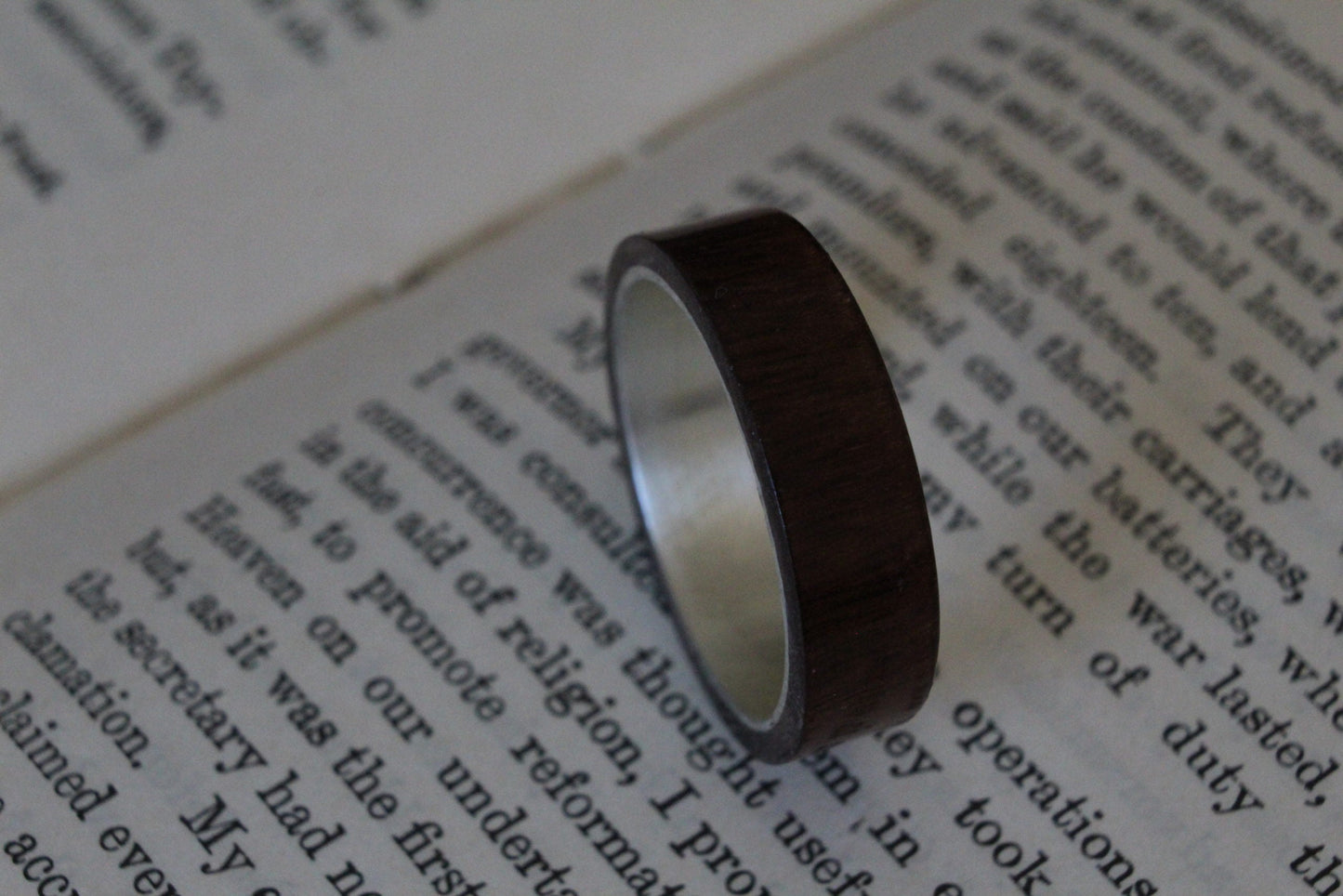 Sterling Silver ring with Australian Victorian River Redgum timbe